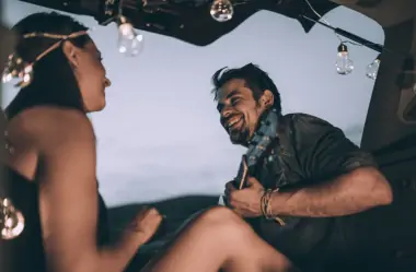 Atraindo o Amor Verdadeiro: Como a Lei da Atração pode Transformar sua Vida Amorosa